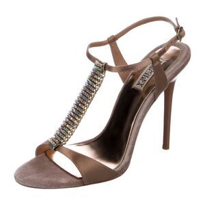 BADGLEY MISCHKA
Satin Crystal Embellishments T-Strap Sandals
Women's Size: 5.5